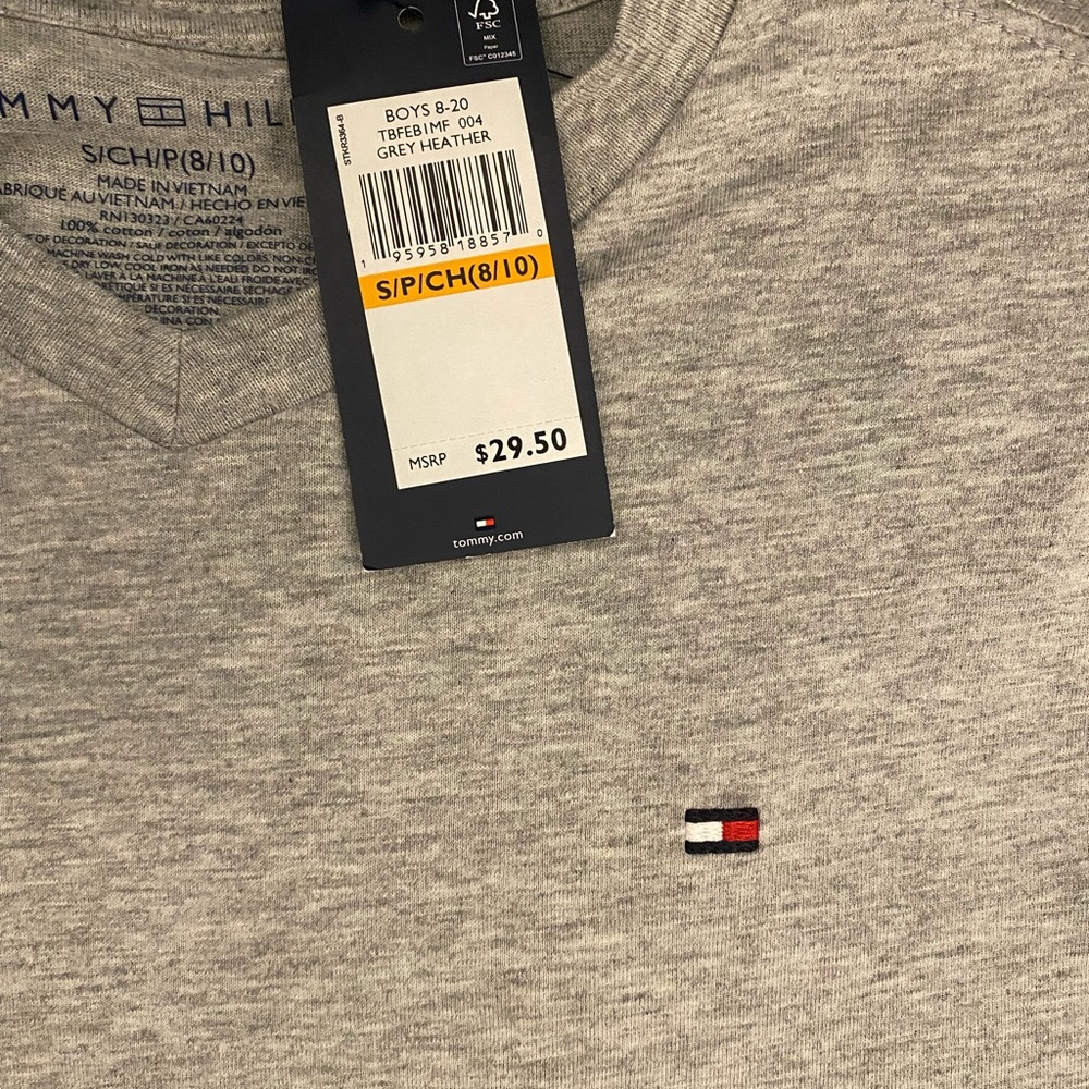 Tommy Hilfiger boys long sleeve - Picture 2 of 3